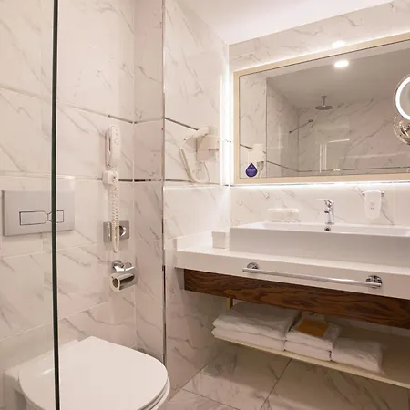 Smart By Dedeman Hotel *